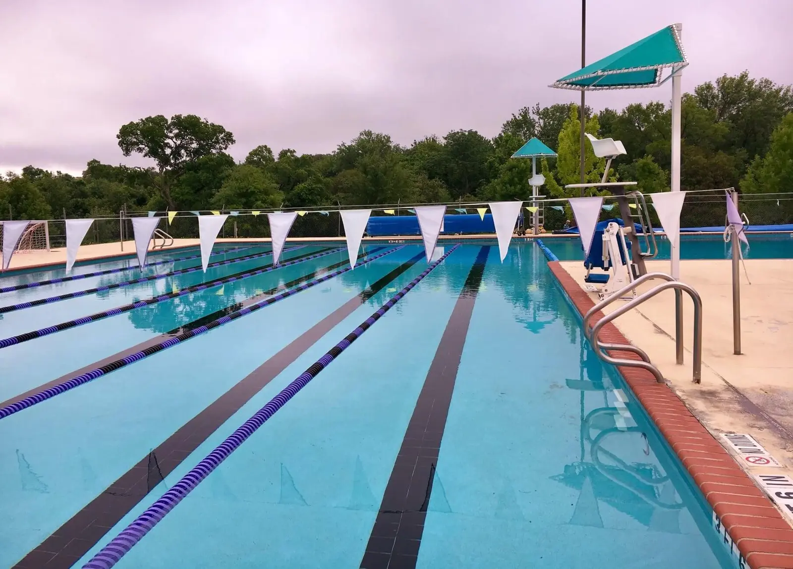 Lake Creek Pool